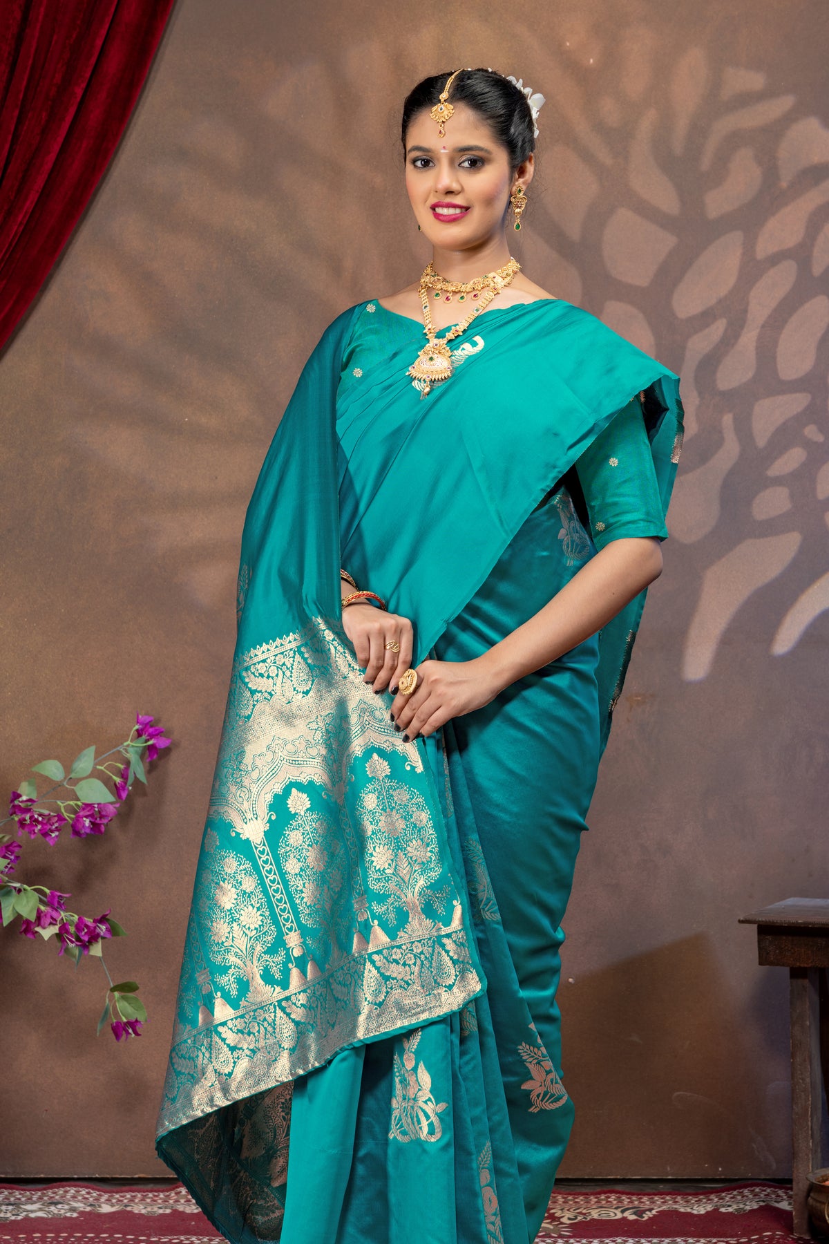 Rama Silk Saree with Real Zari Woven Design